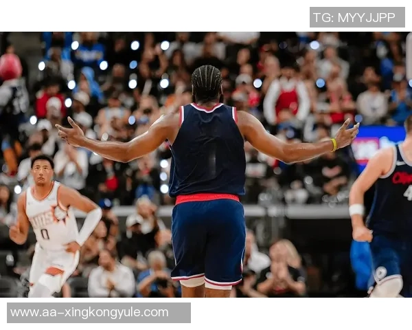 快船对黄蜂豪取16连胜上次败北已是2017年11月19日客场之战